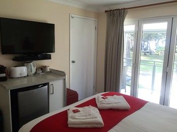 Huskisson Beach Bed And Breakfast - Accommodation Brisbane 42