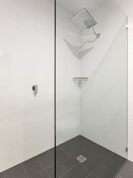 Best Western Plus Lake Kawana Hotel - Accommodation Brisbane 10