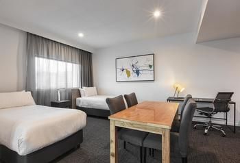 Best Western Plus Lake Kawana Hotel - Accommodation Brisbane 30