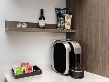 Best Western Plus Lake Kawana Hotel - Accommodation Brisbane 43