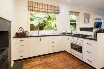 A Cottage In The Forest - Accommodation Brisbane 0