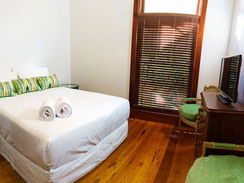 The Regents Park - Accommodation Brisbane 7