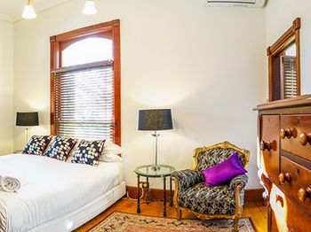 The Regents Park - Accommodation Brisbane 8