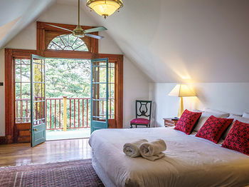 The Regents Park - Accommodation Brisbane 13