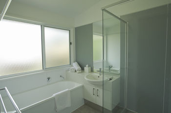 The Noosa Sound Holiday Collection - Accommodation Brisbane 4