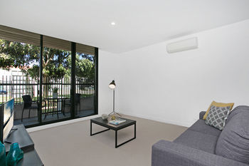 CAMPUS - Accommodation Brisbane 13