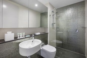 Meriton Serviced Apartments North Sydney - Accommodation Brisbane 5