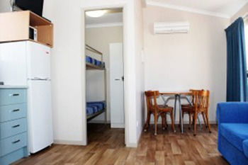 REDHEAD BEACH HOLIDAY PARK - Accommodation Brisbane 7