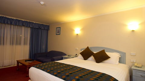 BEST WESTERN Balmoral Motor Inn - Accommodation Brisbane 0