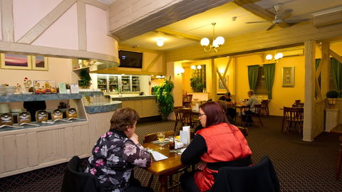 BEST WESTERN Balmoral Motor Inn - Accommodation Brisbane 3