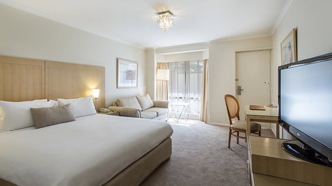 BEST WESTERN PLUS The Carrington - Accommodation Brisbane 3