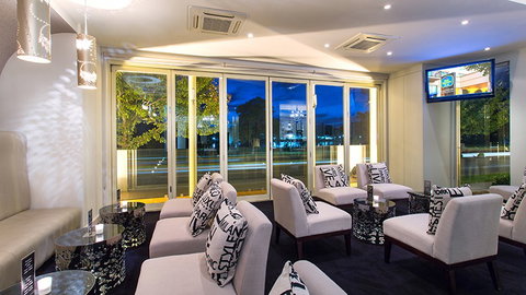 BEST WESTERN PLUS The Carrington - Accommodation Brisbane 4