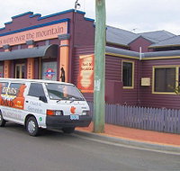 Bears Went Over the Mountain - Accommodation Brisbane