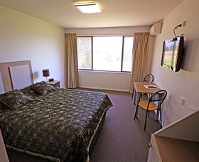 Mornington Inn Hotel Motel - The - Accommodation Brisbane 2