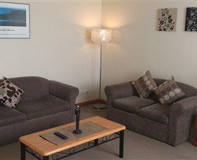 Ashwood Apartments - Bellerive - Accommodation Brisbane 3