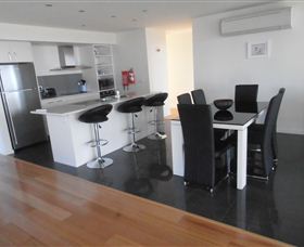 Tuckers Rocks Cottage - Accommodation Brisbane 0
