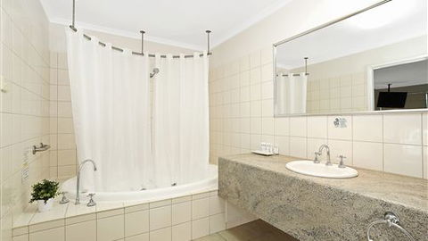 Quality Inn & Suites The Menzies - Accommodation Brisbane 0