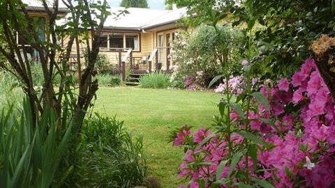 Annie's Garden Retreat - Accommodation Brisbane 1