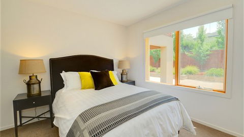 Newington Lake House - Accommodation Brisbane 5