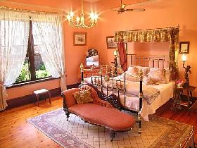 Buxton Manor - Musica Viva Apartment - Accommodation Brisbane 1