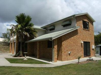 A Beach 'N Reef Motel - Accommodation Brisbane 1