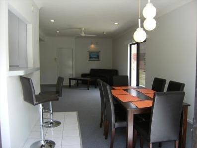 A Beach 'N Reef Motel - Accommodation Brisbane 2