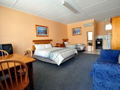 BEST WESTERN Melaleuca Motel & Apartments - Accommodation Brisbane 0