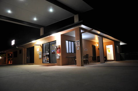 Bluewater Harbour Motel - Bowen - Accommodation Brisbane 2