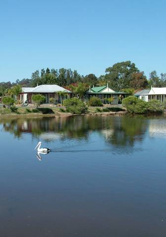 Coachhouse Marina Resort - Accommodation Brisbane 0