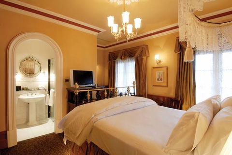 Craig's Royal Hotel Ballarat - Accommodation Brisbane 1