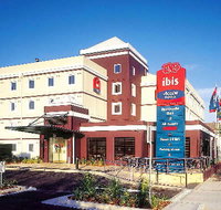ibis Newcastle - Accommodation Brisbane