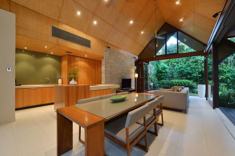 Niramaya Villas & Spa - Accommodation Brisbane 4
