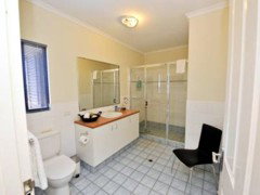 Ochre Moon B&B - Accommodation Brisbane 2