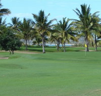 Queens Beach Tourist Village - Accommodation Brisbane