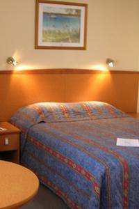 Reef Motor Inn - Accommodation Brisbane 0