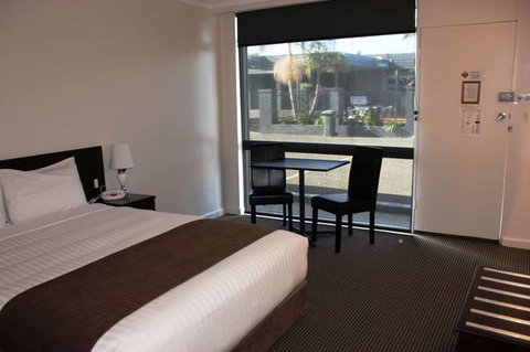 Sunshine Motor Inn - Accommodation Brisbane 0
