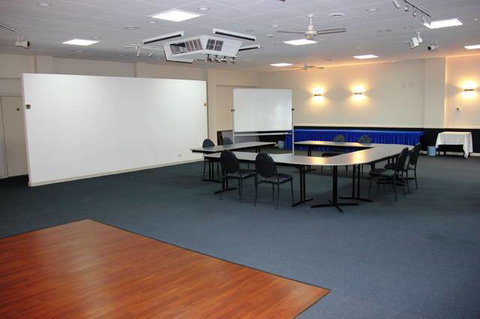 Sunshine Motor Inn - Accommodation Brisbane 3