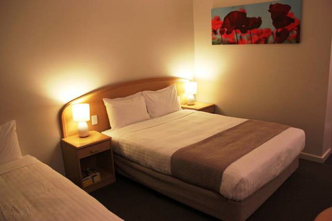 Sunshine Motor Inn - Accommodation Brisbane 7