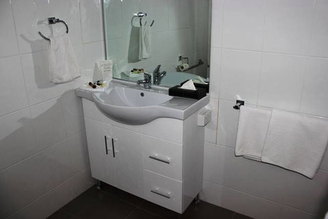 Sunshine Motor Inn - Accommodation Brisbane 10