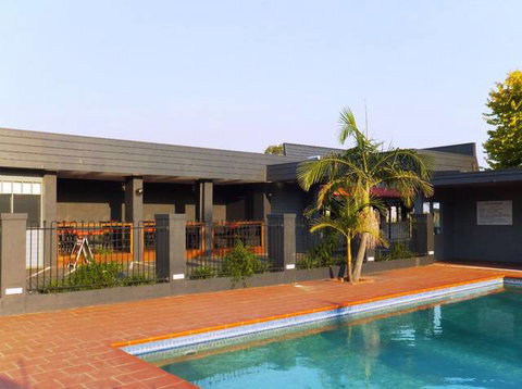 Sunshine Motor Inn - Accommodation Brisbane 14