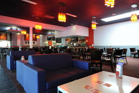 The Statesman - Accommodation Brisbane 0