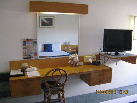 Tropical Gateway Motor Inn - Accommodation Brisbane 7