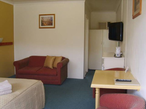 Valley View Motel - Accommodation Brisbane 1