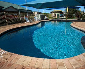 Serpentine Falls Park Home And Tourist Village - Accommodation Brisbane 3