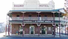 Railway Hotel - Grenfell - Accommodation Brisbane 0