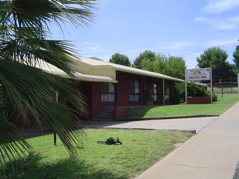 Country Roads Motor Inn - Narrandera - Accommodation Brisbane 4