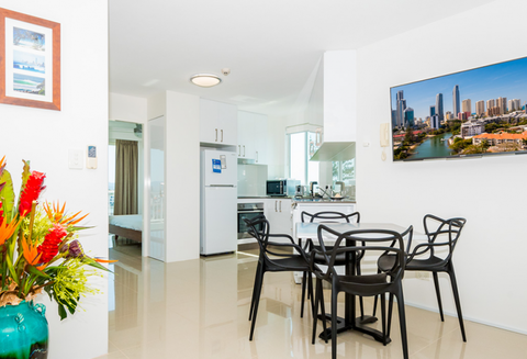 The Emerald Surfers Paradise - Accommodation Brisbane 5