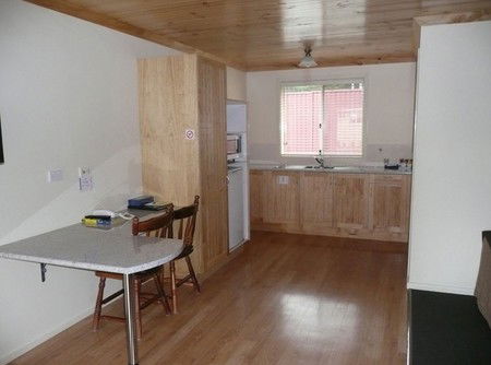 Black Gold Country Cabins - Accommodation Brisbane 1