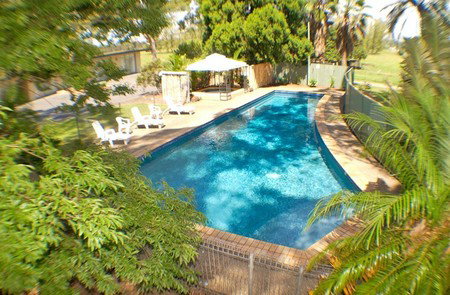 All Seasons Country Lodge - Accommodation Brisbane 5