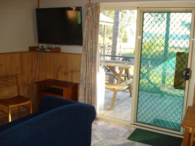 Paradise Park Cabins - Accommodation Brisbane 3